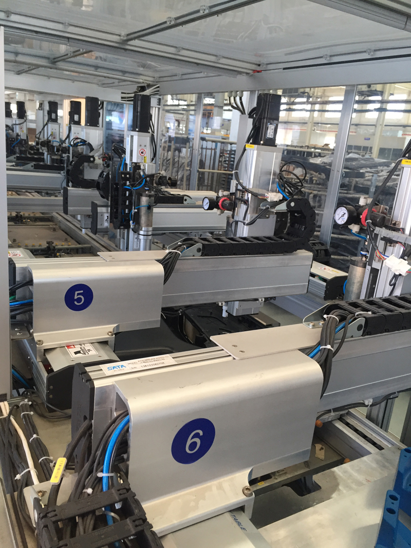 AUTOMATIC WELDING LINE FOR AUTOMOBILE DOOR panel